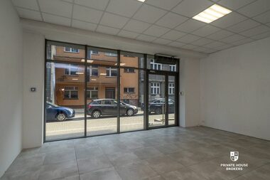 Lokal na wynajem KRAKÓW KRAKÓW-PODGÓRZE Nadwiślańska