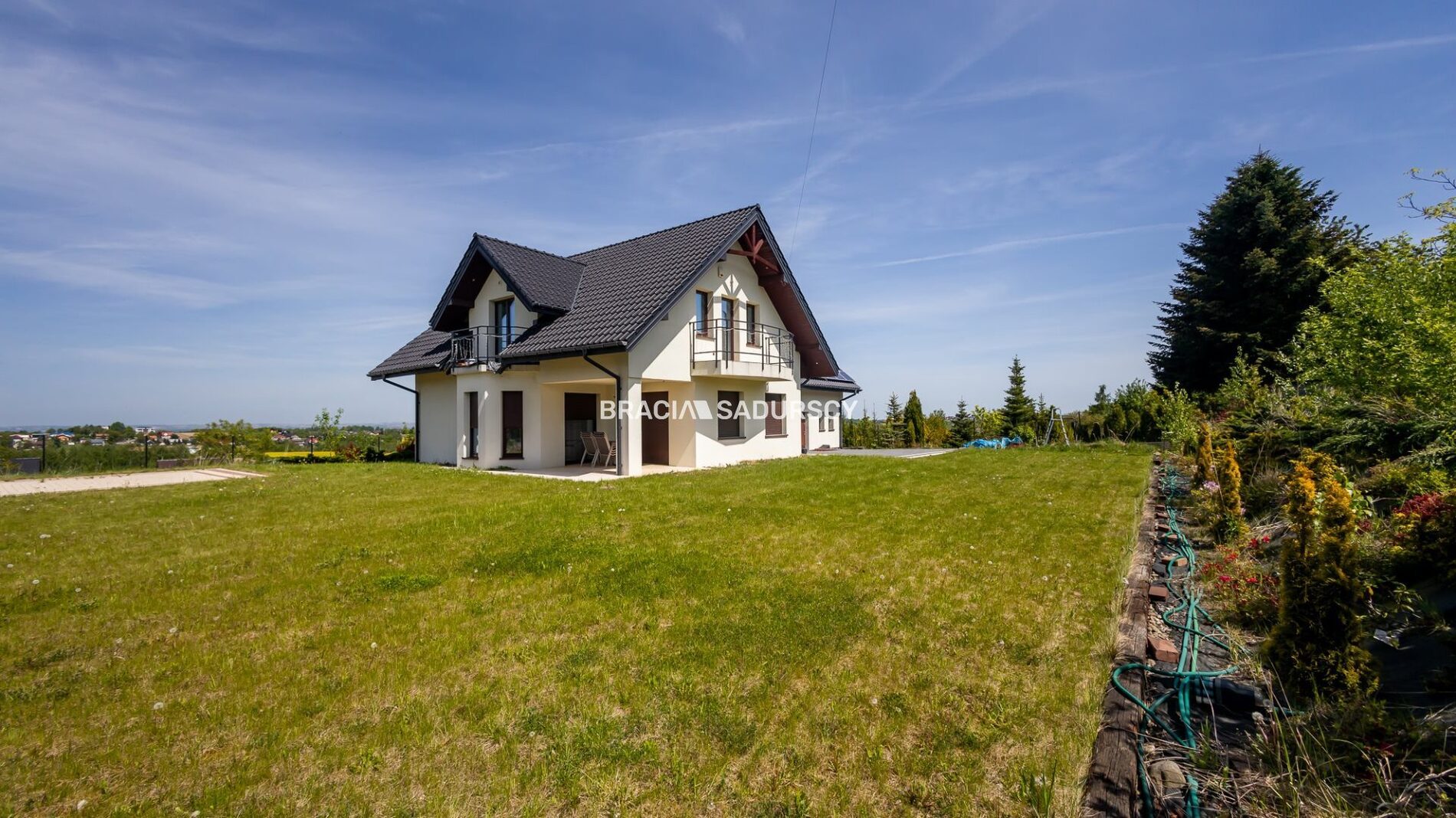 Dom na sprzedaż Biskupice (gw) Trąbki 