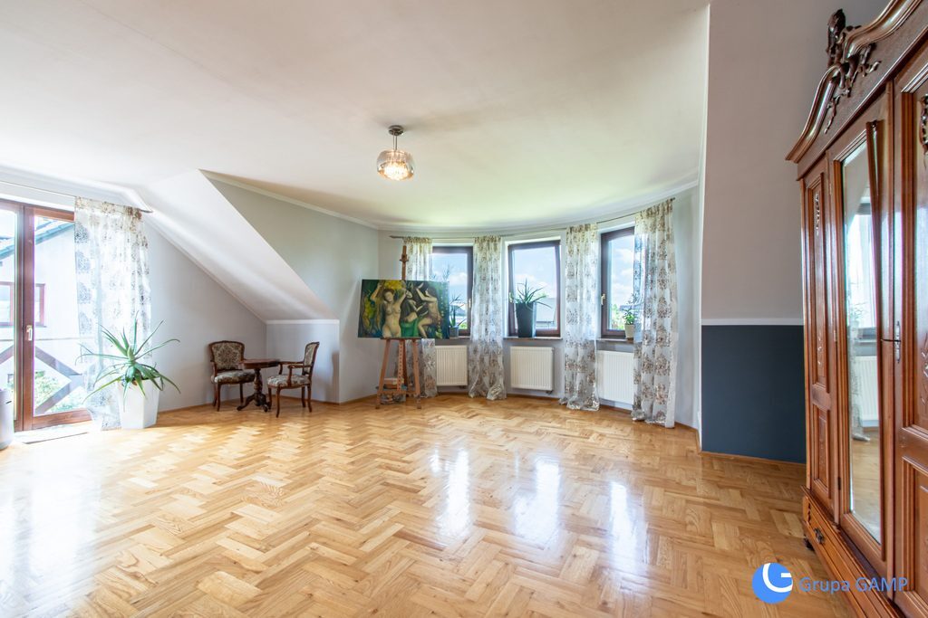 Dom na sprzedaż KRAKÓW DĘBNIKI Porucznika Emira