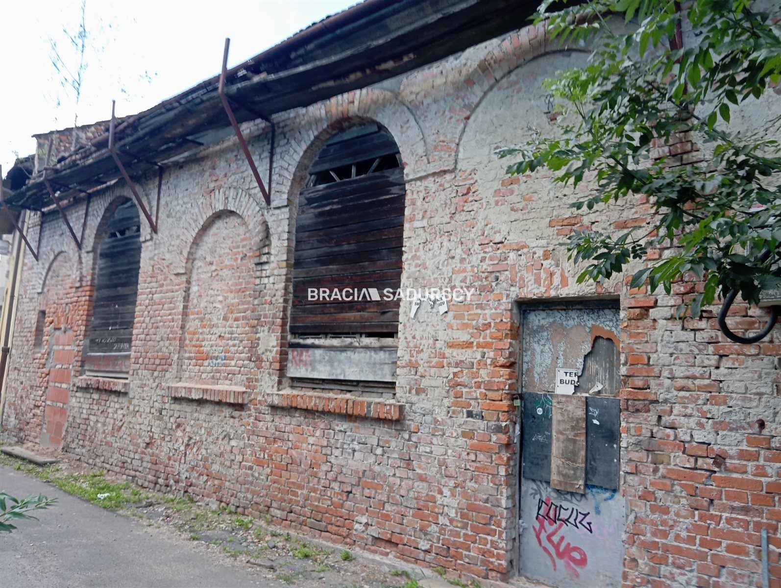 Dom na sprzedaż Krzeszowice Centrum Wąska