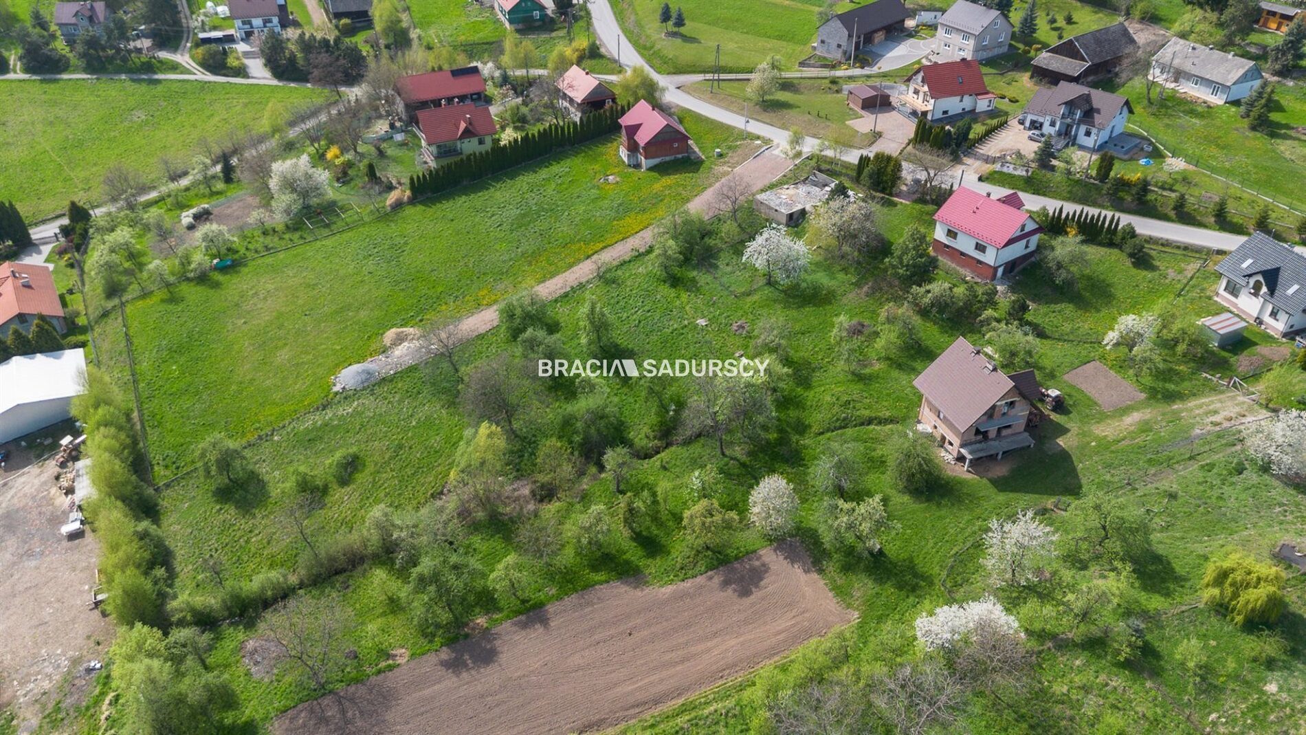 Działka na sprzedaż Biskupice (gw) Łazany 