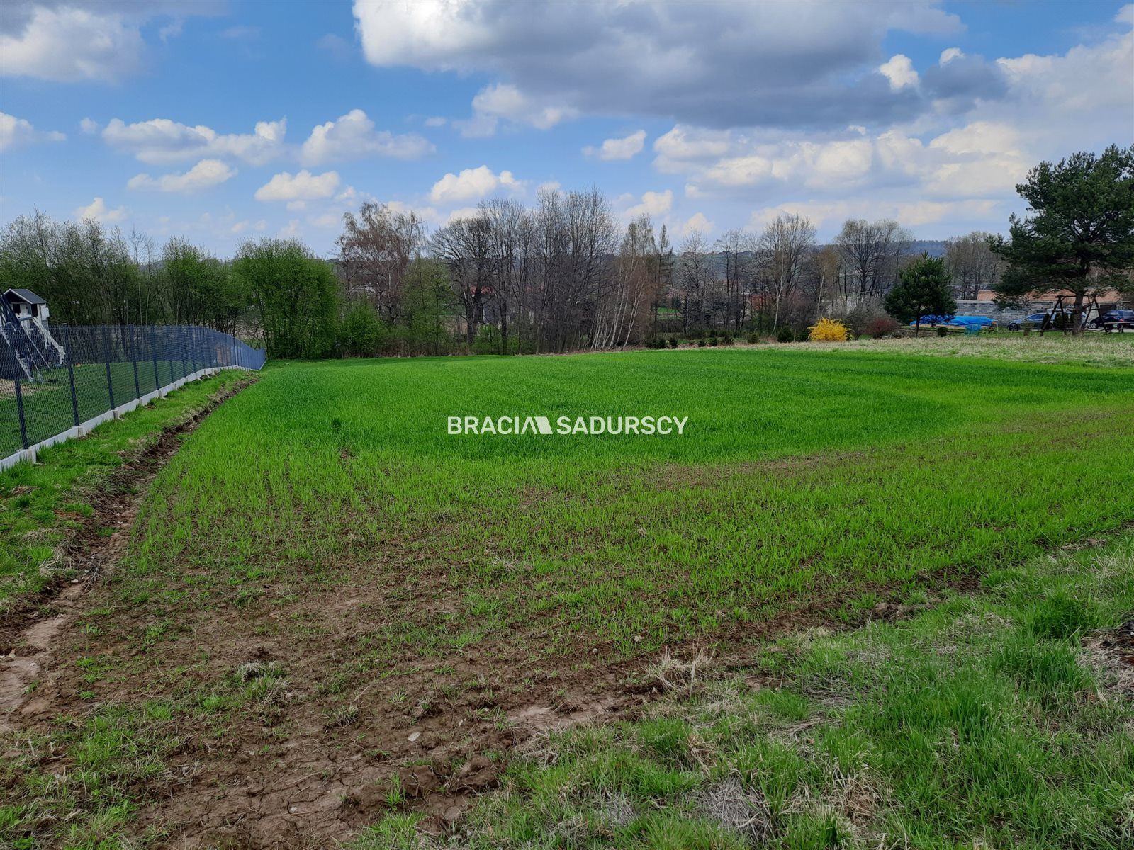 Działka na sprzedaż Biskupice (gw) Trąbki 