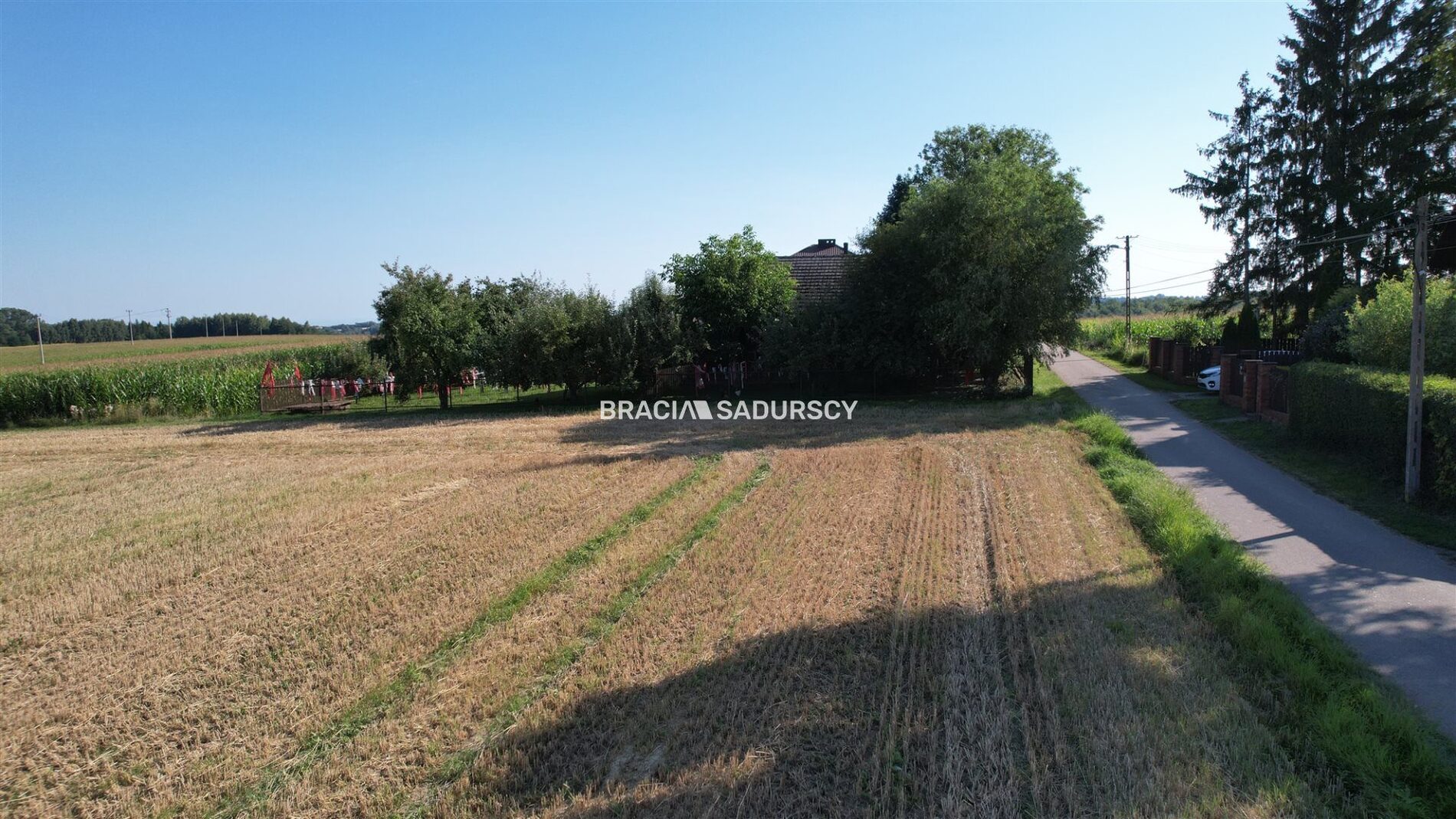 Działka na sprzedaż Iwanowice Lesieniec 