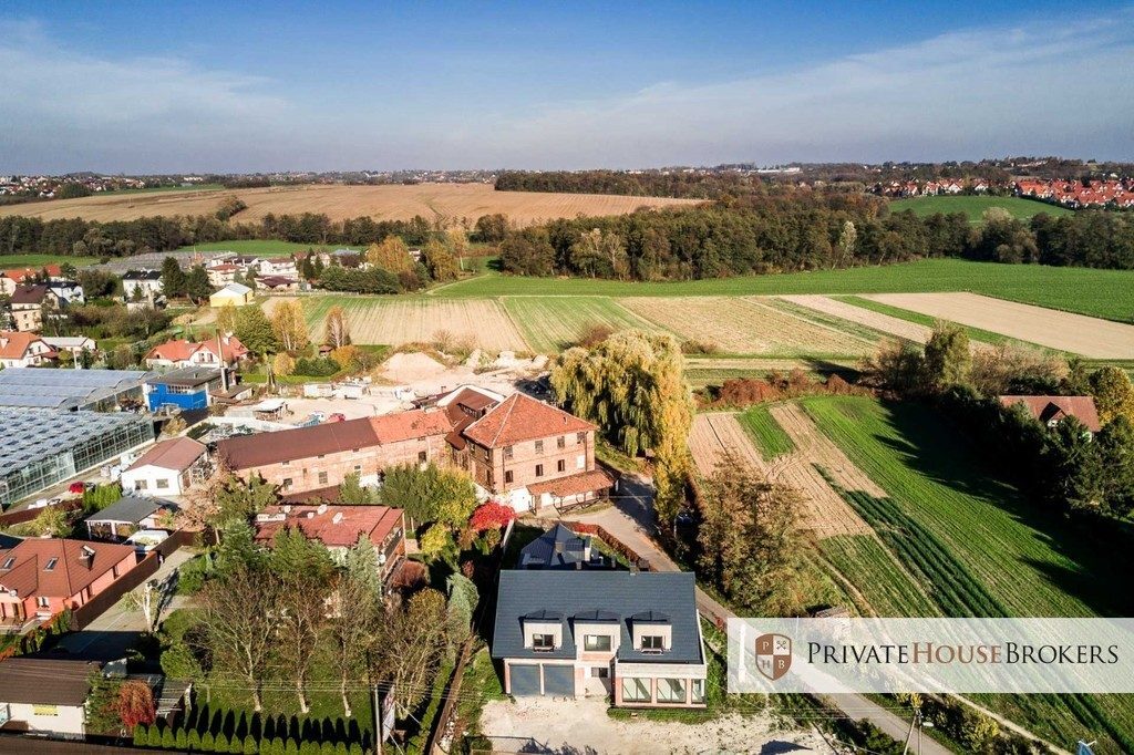 Lokal na sprzedaż ZIELONKI  Krakowskie Przedmieście