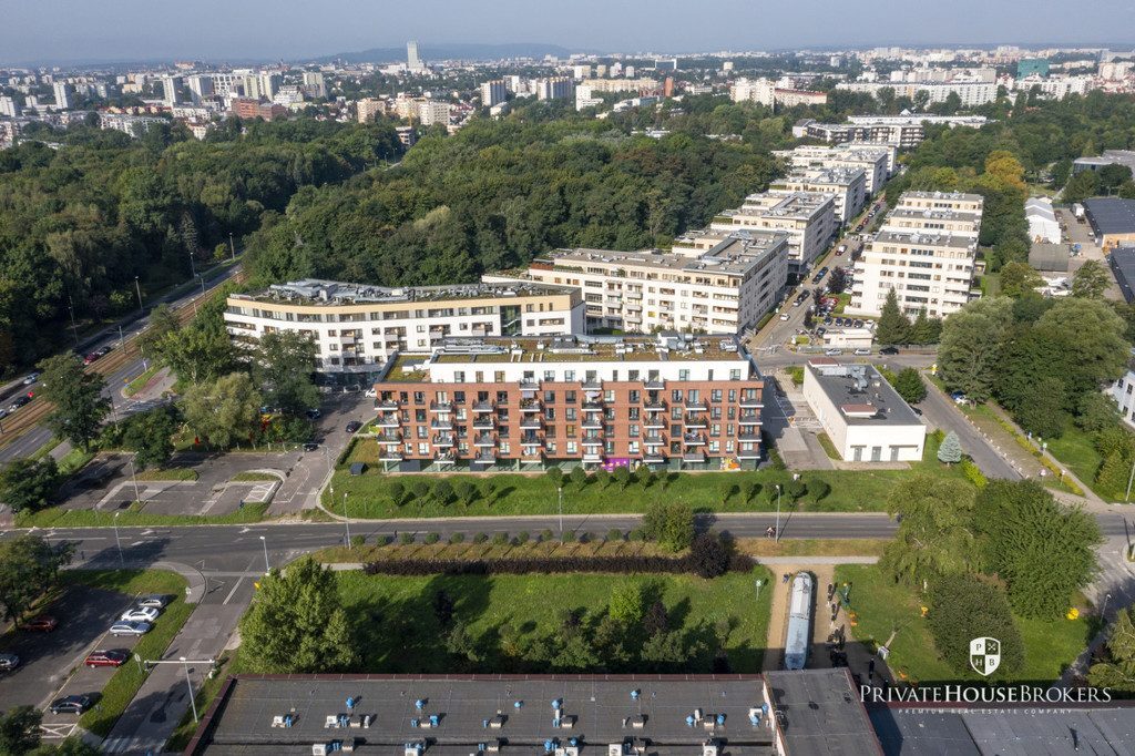 Lokal na wynajem KRAKÓW CZYŻYNY al. Jana Pawła II