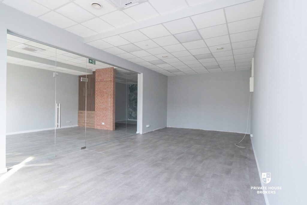 Lokal na sprzedaż KRAKÓW KURDWANÓW Walerego Sławka