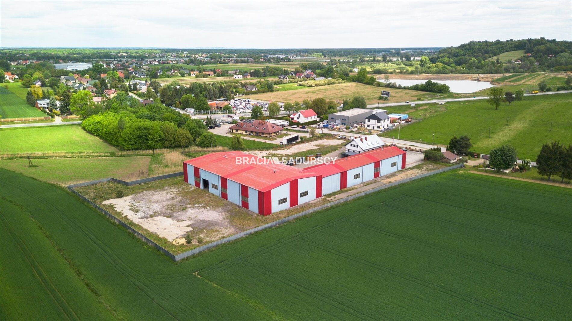 Lokal na sprzedaż Kłaj Targowisko Targowisko