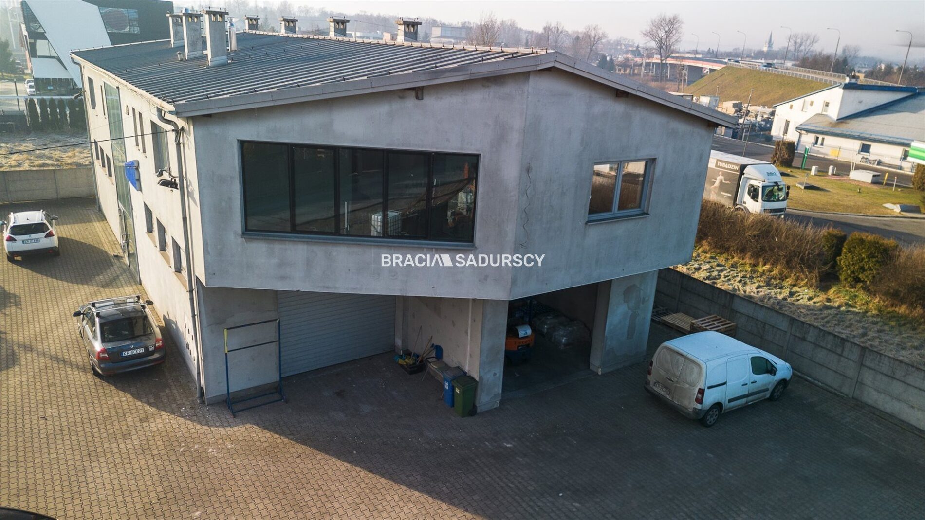 Lokal na sprzedaż Skawina  Pisary