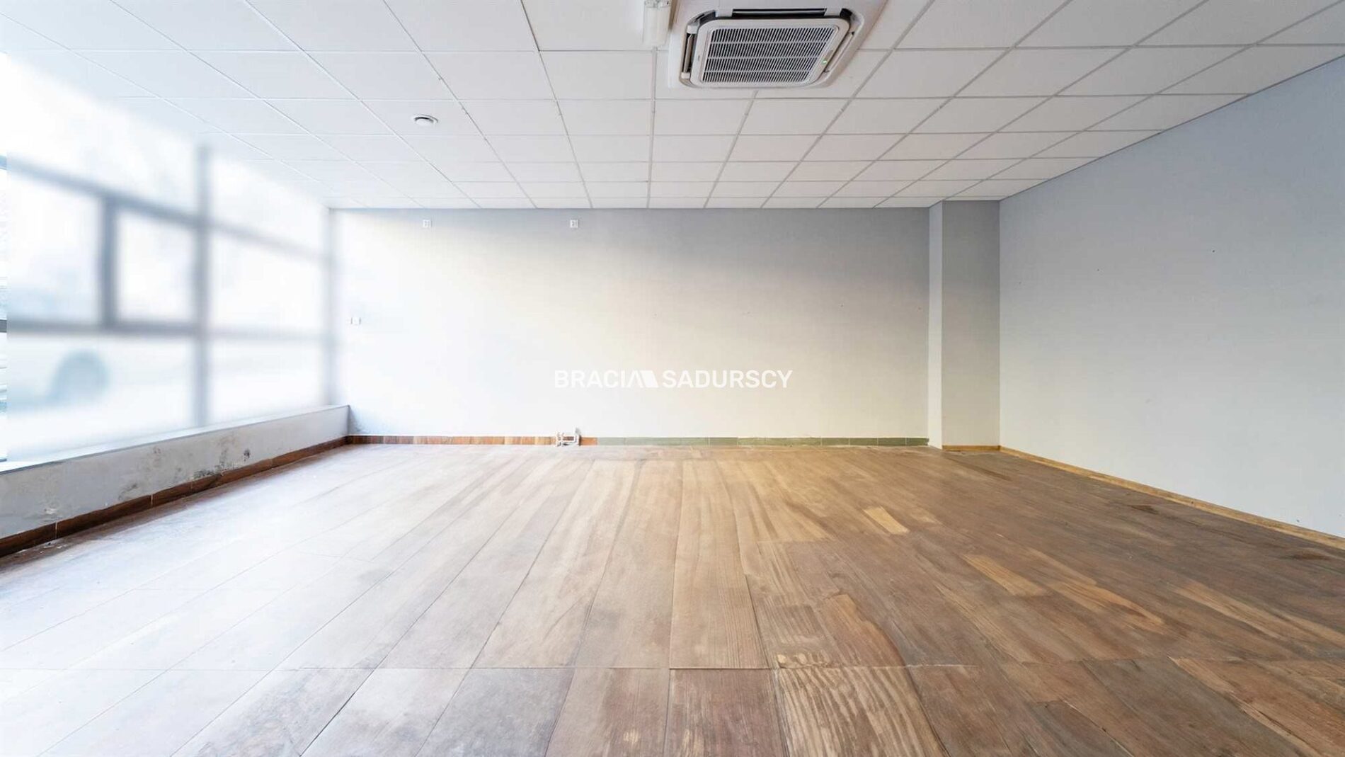 Lokal na sprzedaż Kraków Podgórze Duchackie, Kurdwanów Turniejowa