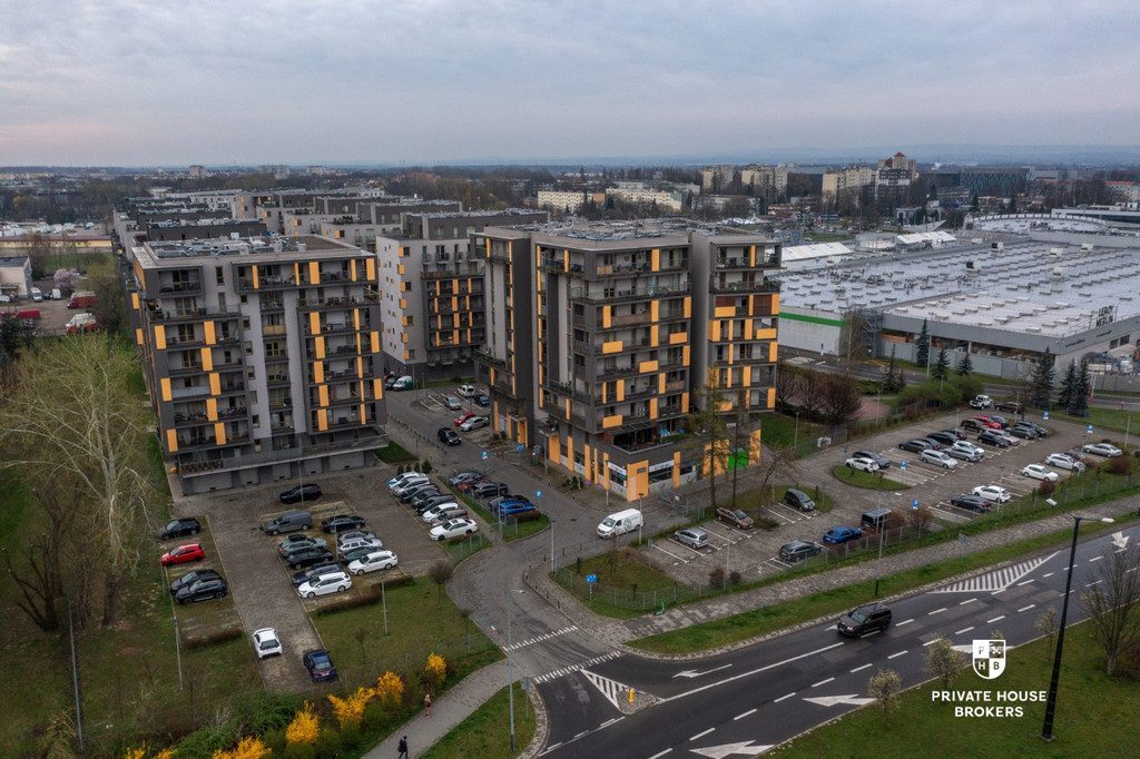 Lokal na wynajem KRAKÓW CZYŻYNY Marii Dąbrowskiej